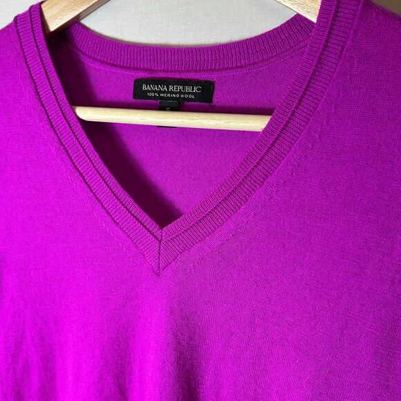 Banana Republic Orchid Pink Merino Wool V-Neck Long Sleeve Sweater Size S - Picture 4 of 9